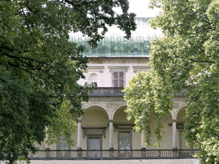 Royal Summer Palace