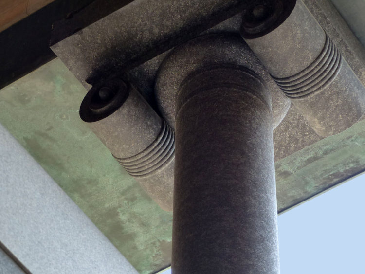 Plecnik column, Prague Castle